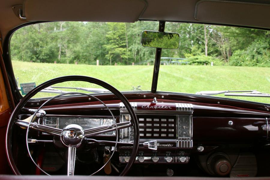  Chrysler Town & Country Sedan 1948 года  (фото 35 из 54)